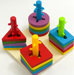 Four sets of colums puzzle toy