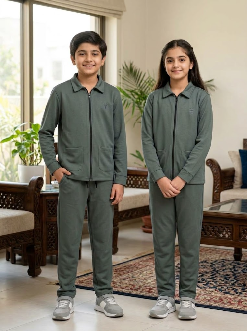 Tracksuit_For_Boys_Girls_VWT47-B_clothing_by_plzpapa