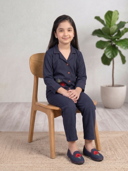 Girls Winter 2Pcs Embroidered suit VG217-A