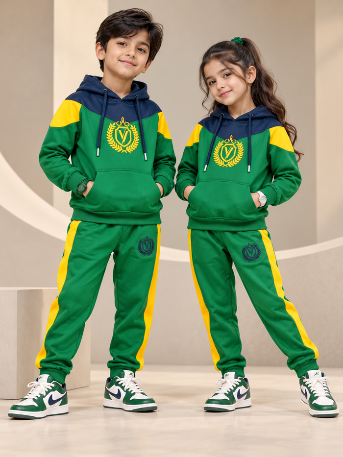 Hooded Tracksuit For Boys & Girls, Fleece #VWT37