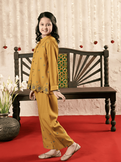 Girls Summer 2Pcs Embroidered Suit VG190-A