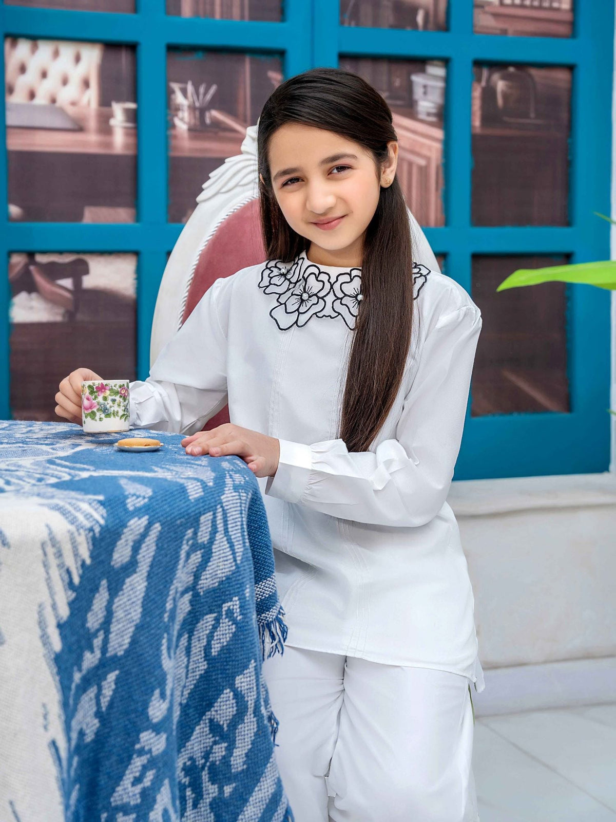 Girls Summer 2Pcs Embroidered Suit VG119-A